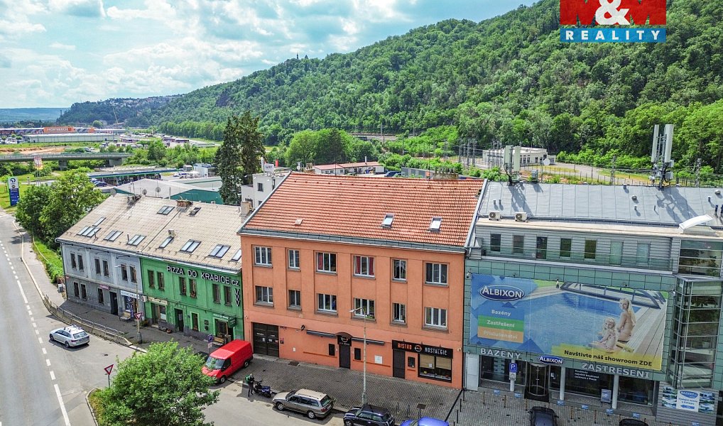 Prodej nájemního domu, činžáku 560 m², Praha – náhled fotky 2