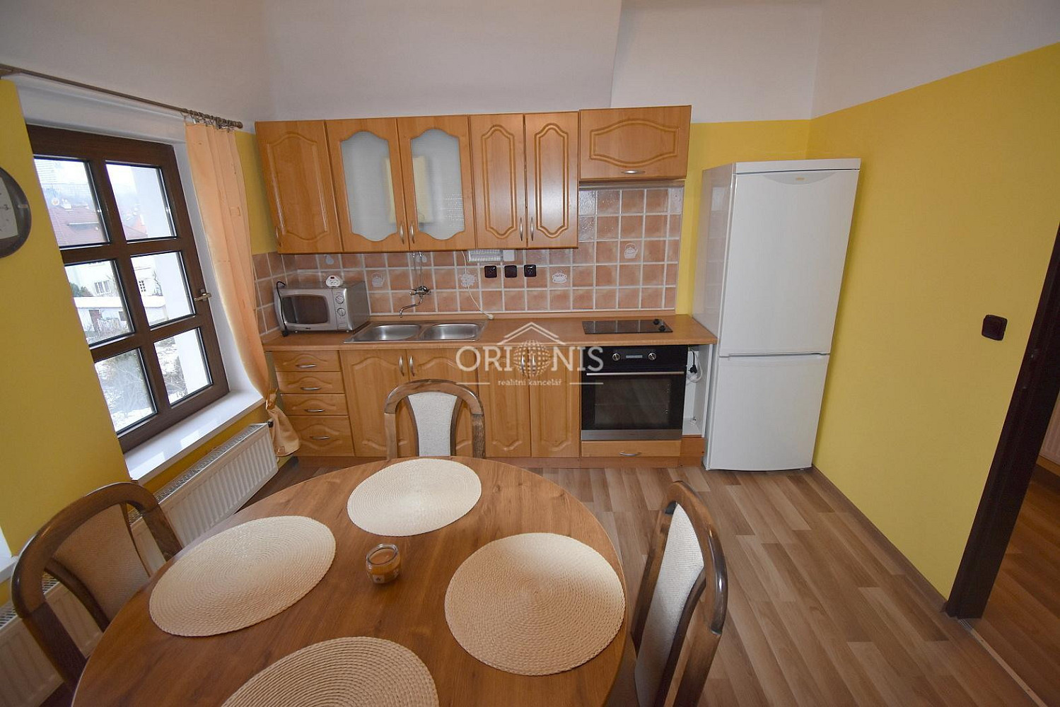 Pronájem bytu 2+1 63 m² — photo 2
