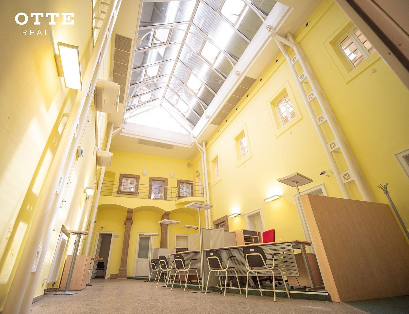 Pronájem kanceláře 247 m² - Widok 5