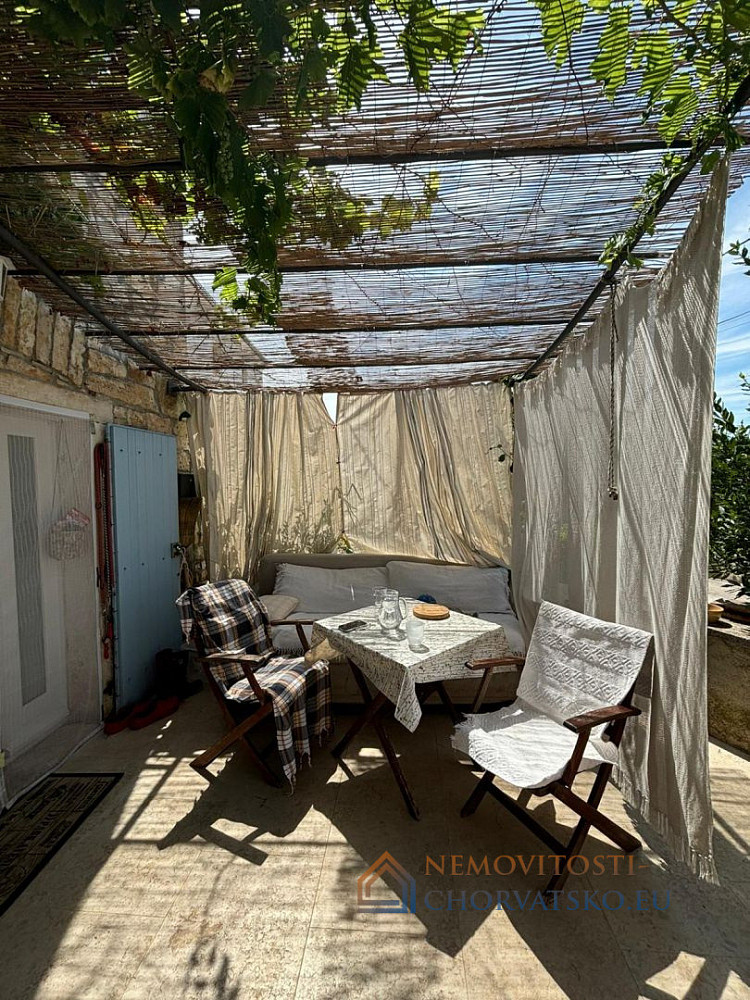Prodej domu 110 m² s pozemkem 490 m² - Widok 5