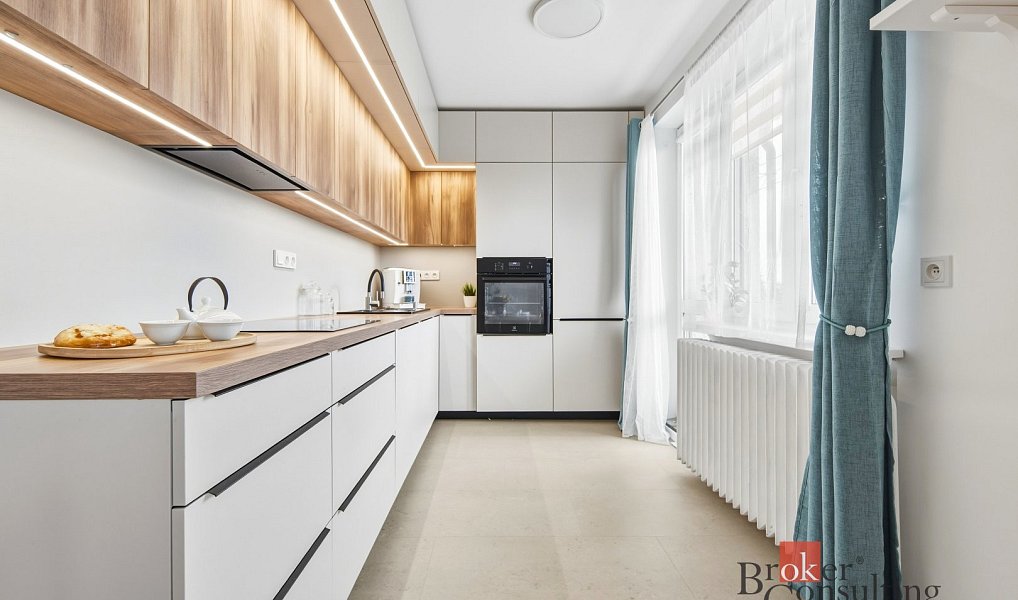 Prodej bytu 3+kk 79 m², Nové Město nad Metují – náhled fotky 2