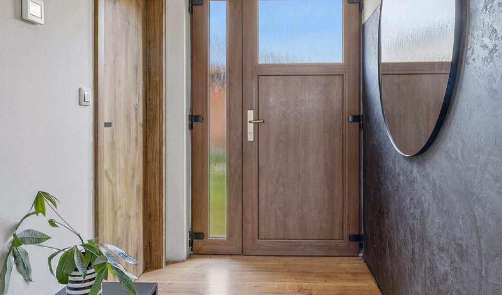 Prodej domu 300 m² s pozemkem 1 066 m², Tehov – náhled fotky 20