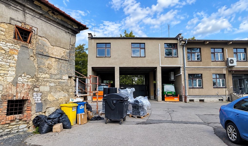 Prodej skladovacích prostor 2 163 m², Slaný – náhled fotky 28