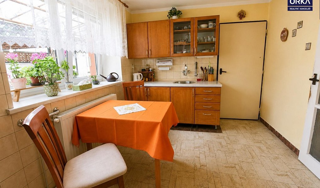 Prodej domu 150 m² s pozemkem 782 m², Olomouc – náhled fotky 2