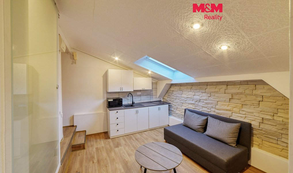 Pronájem bytu 1+1, 29 m², Cheb, Mariánské Lázně