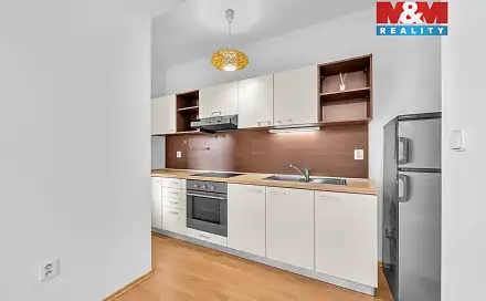 Pronájem bytu 1+kk 38 m², Edvarda Beneše, Přelouč, okres Pardubice