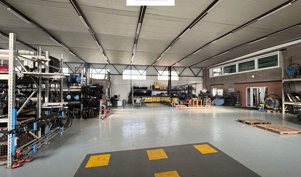 Prodej skladovacích prostor 1 598 m², Dolní Břežany – náhled fotky 5