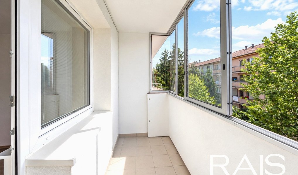 Prodej bytu 3+1 75 m², Hustopeče – náhled fotky 12
