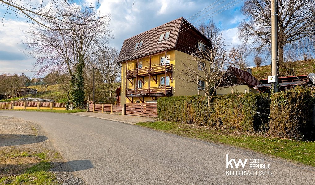 Prodej domu 251 m² s pozemkem 1 028 m², Zašová – náhled fotky 42