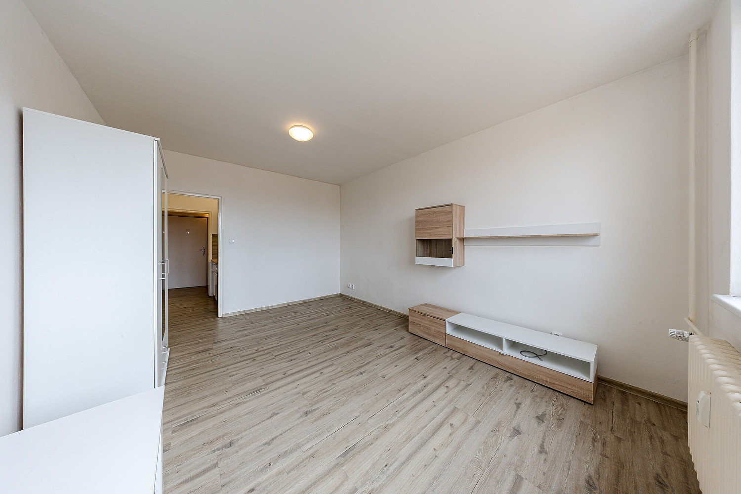 Prodej bytu 1+kk 28 m² – fotografie 3