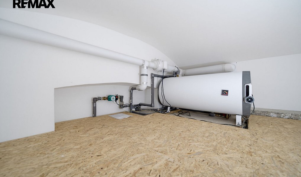 Prodej bytu 3+1 110 m², Kladno – náhled fotky 42