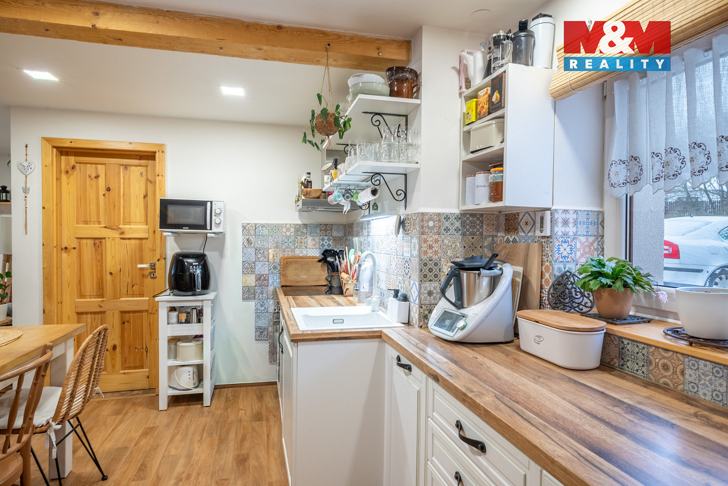 Prodej domu 80 m² s pozemkem 822 m² – fotografie 2