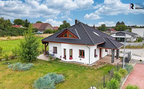 Prodej domu 174 m² s pozemkem 1 217 m², Na Trnku, Úhonice, okres Praha-západ