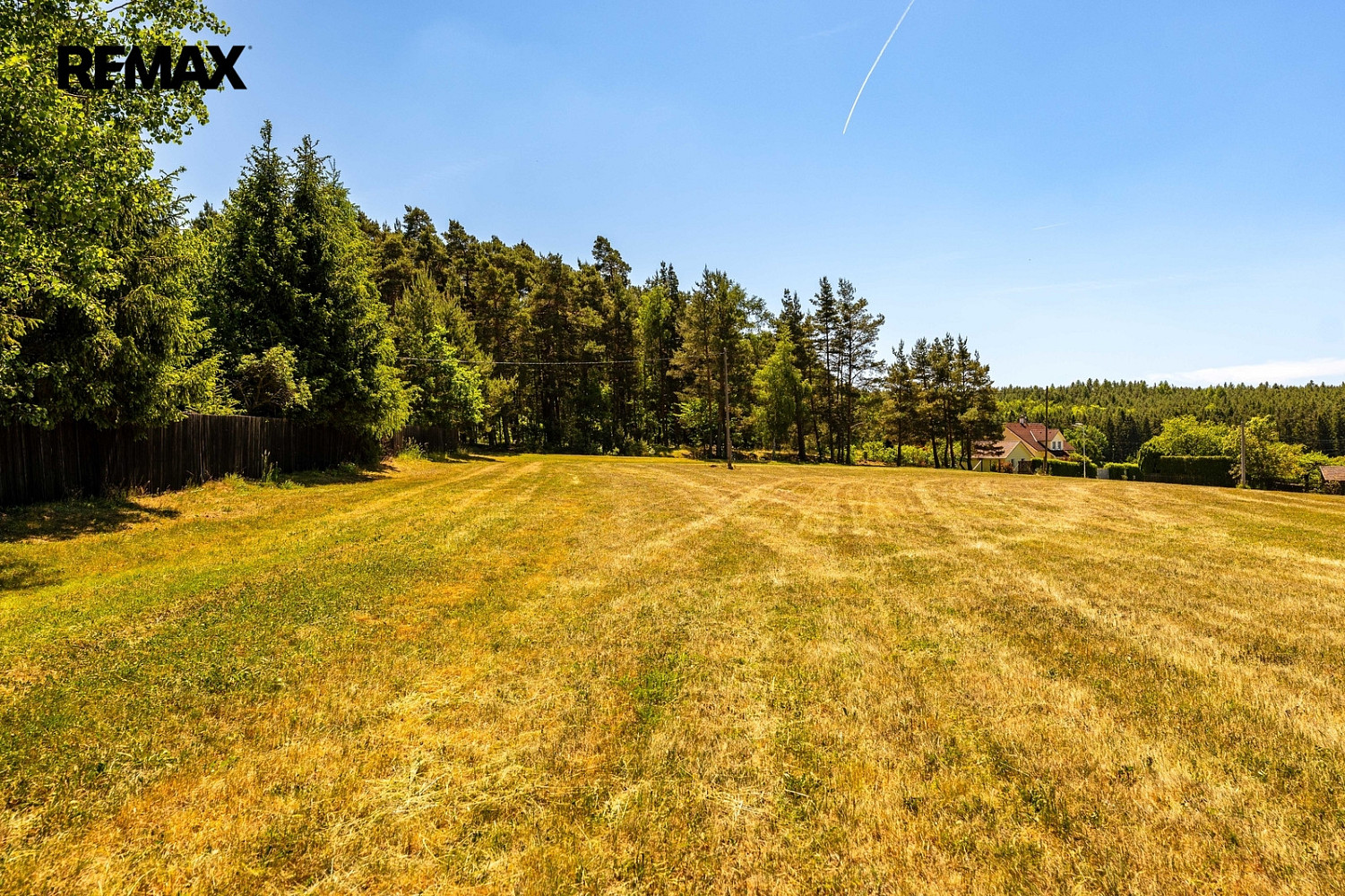 Prodej stavebního pozemku 1 203 m² – fotografie 5
