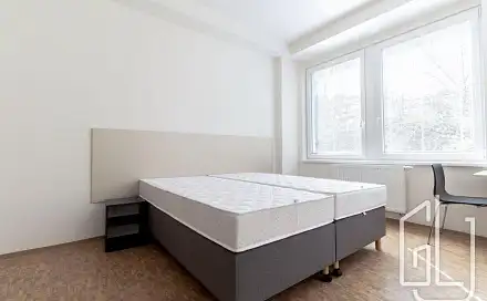 Pronájem bytu 1+kk 35 m²