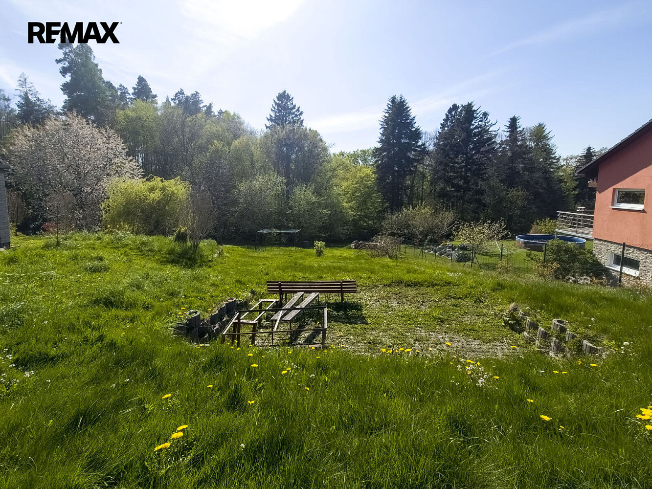 Prodej stavebního pozemku 839 m² – fotografie 3