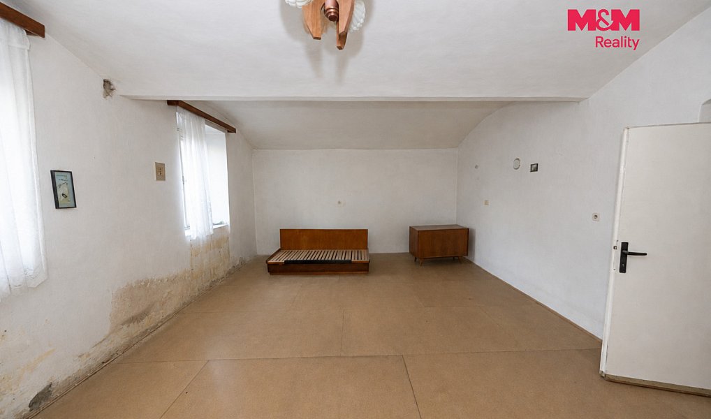 Prodej ubytovacího objektu 267 m², Žleby – náhled fotky 18