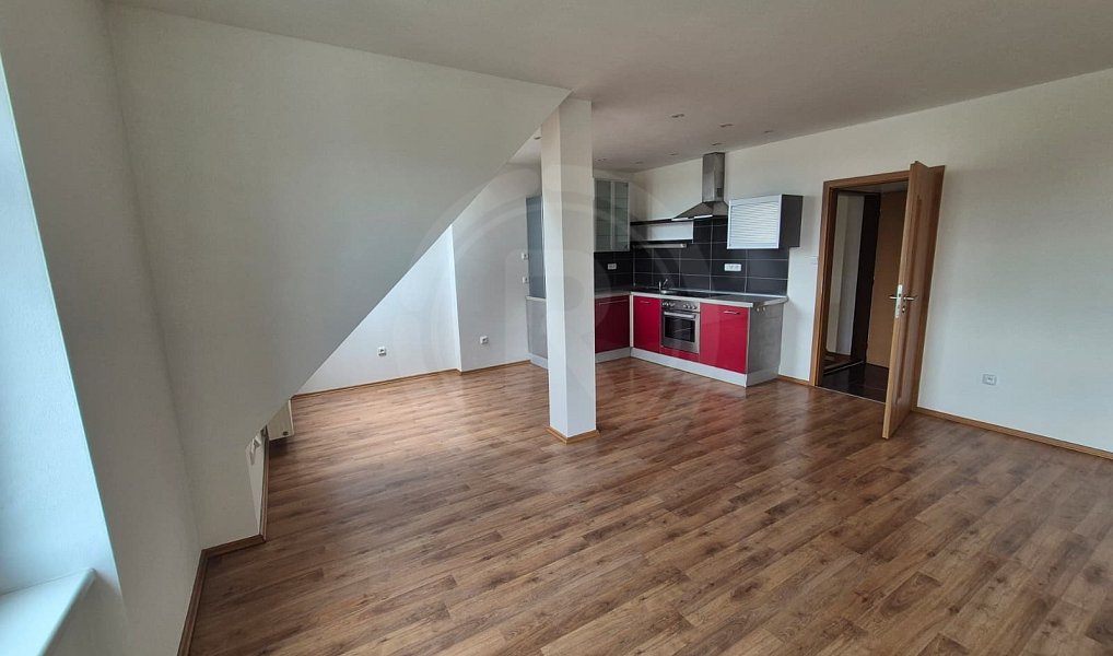 Prodej bytu 3+kk 73 m², České Budějovice – náhled fotky 2