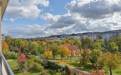 Pronájem bytu 3+kk 91 m², Na Petynce, Praha 6 - Břevnov, okres Praha