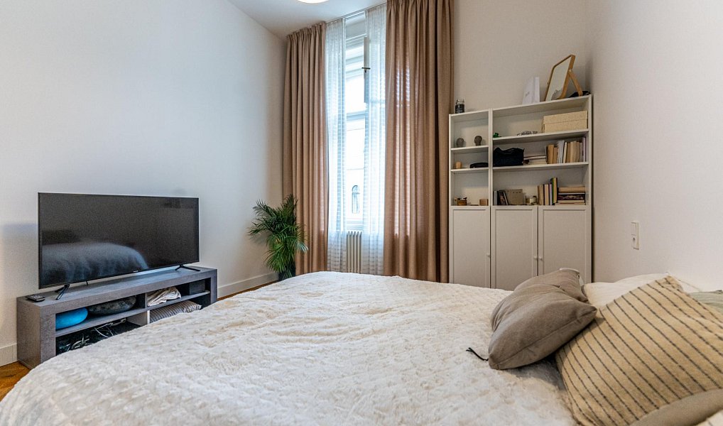 Pronájem bytu 2+kk 72 m², Praha – náhled fotky 8