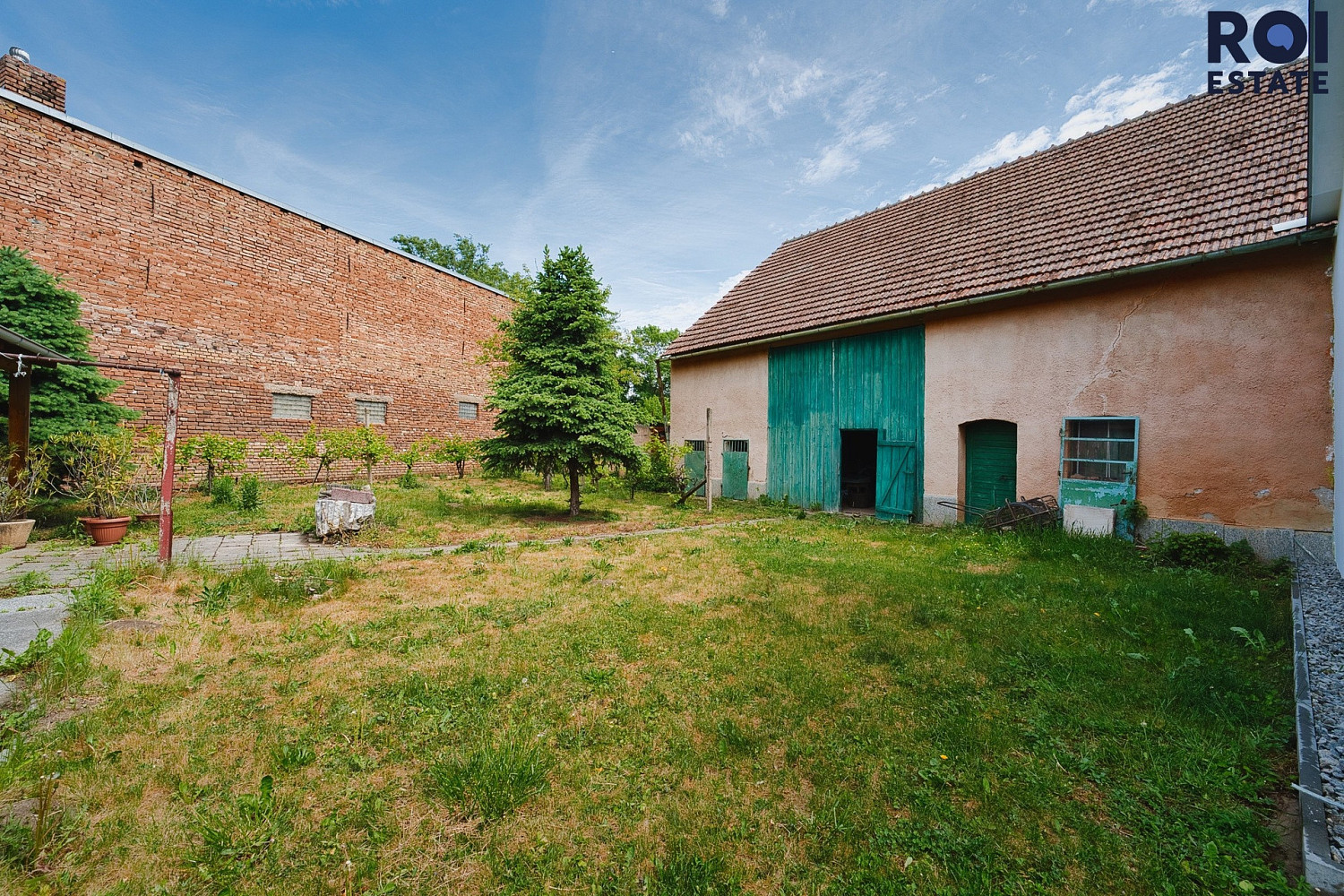 Prodej stavebního pozemku 2 254 m² – fotografie 5