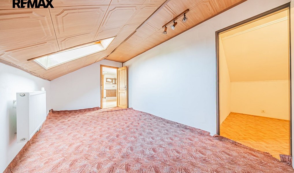 Prodej domu 186 m² s pozemkem 497 m², Žilina – náhled fotky 28