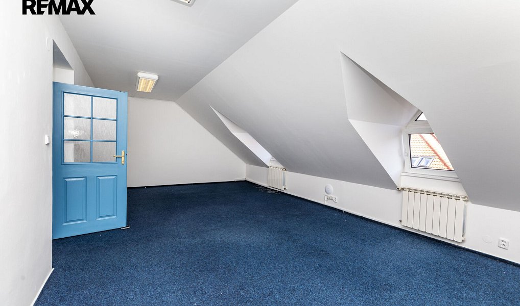 Pronájem domu 220 m² s pozemkem 225 m², Roudnice nad Labem – náhled fotky 21