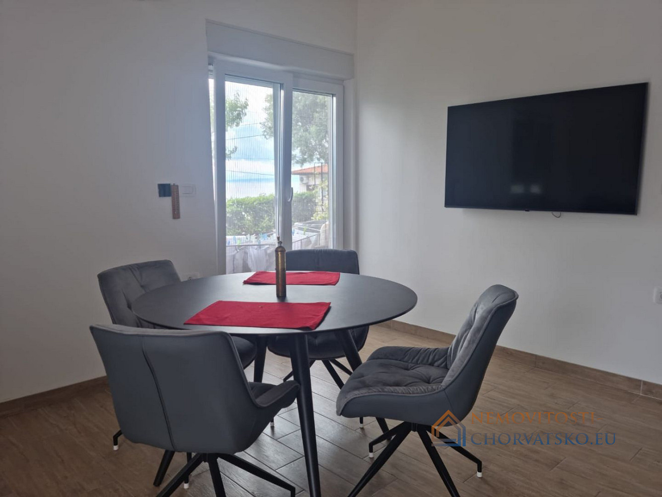 Prodej domu 690 m² s pozemkem 1 074 m² - Widok 6
