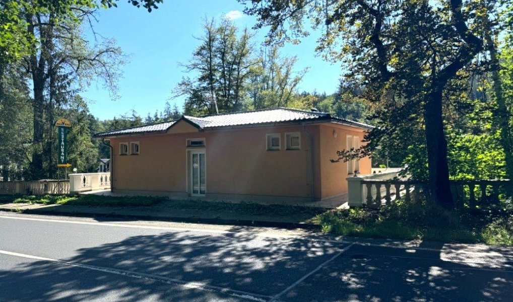 Prodej domu 160 m² s pozemkem 1 m², Karlovy Vary – náhled fotky 4