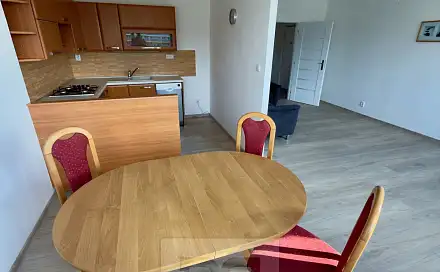 Pronájem bytu 3+kk 76 m², Švýcarská, Kladno - Kročehlavy