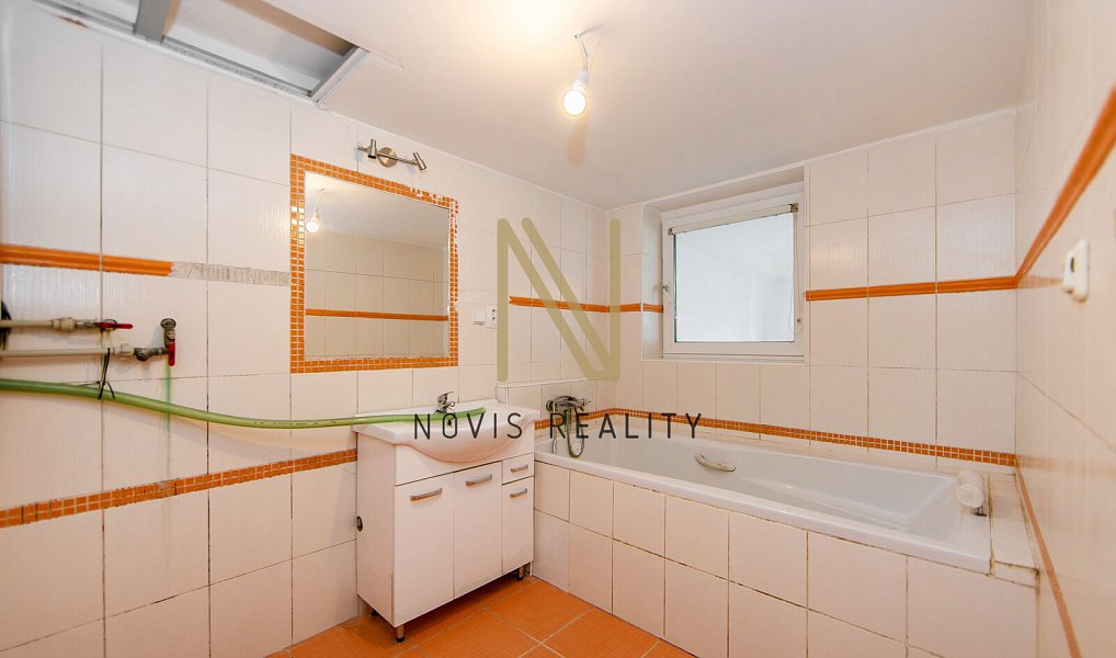 Prodej domu 85 m² s pozemkem 3 460 m², Blatnice – náhled fotky 24