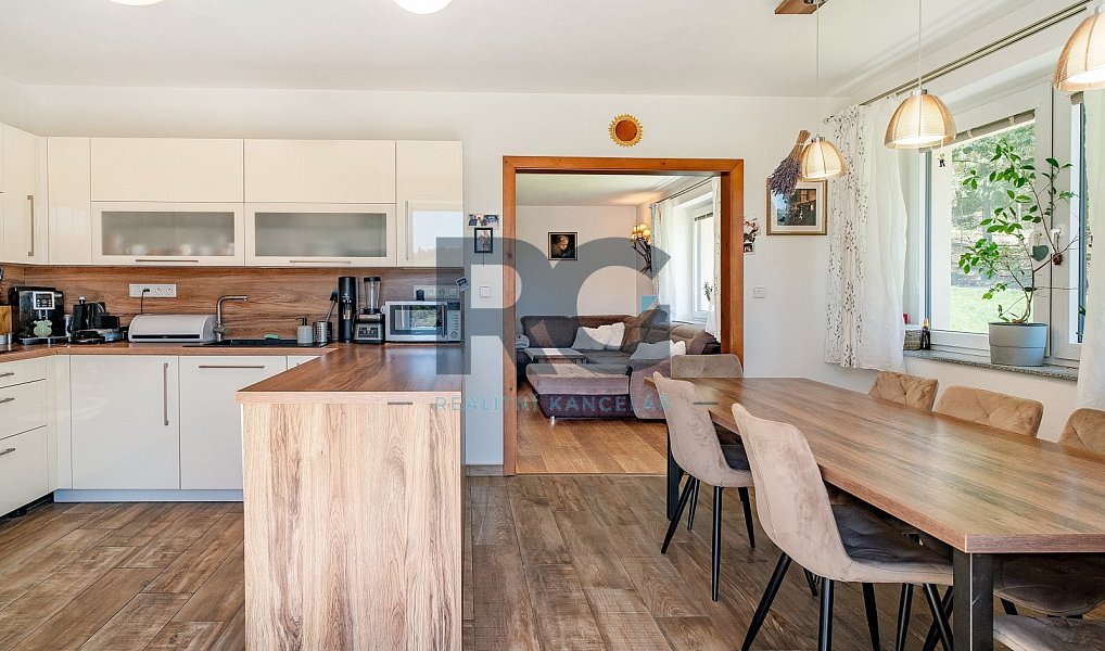 Prodej domu 491 m² s pozemkem 1 781 m², Písek – náhled fotky 13