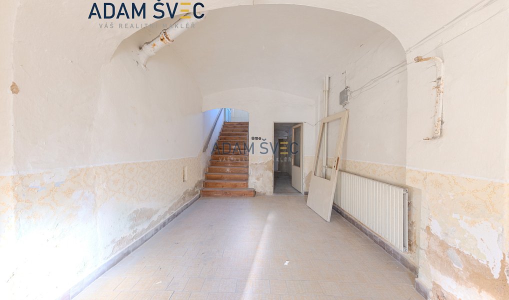 Prodej výrobních prostor 809 m², Moravský Beroun – náhled fotky 46