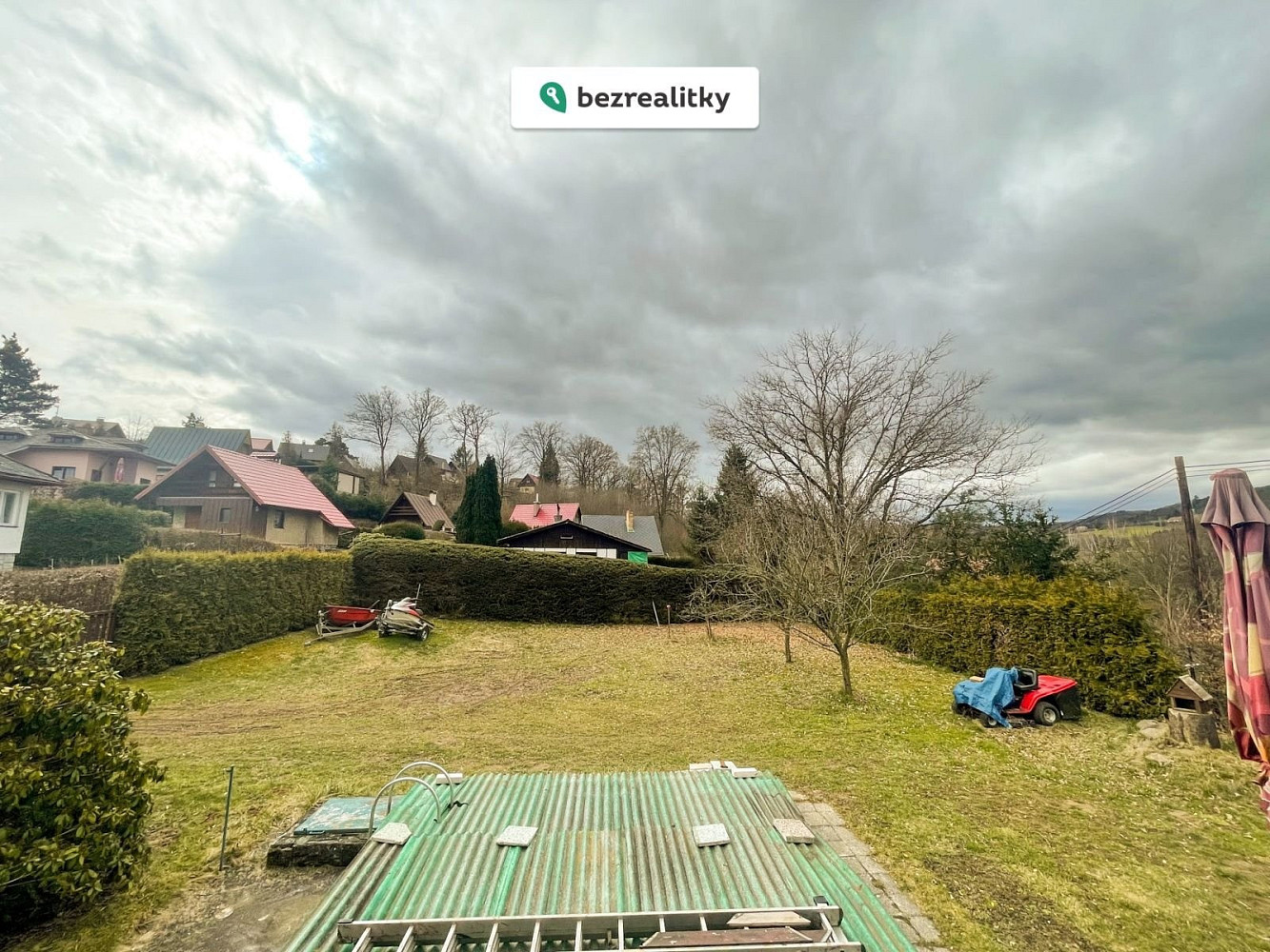 Prodej stavebního pozemku 370 m² – fotografie 4