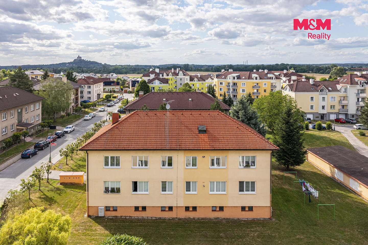 Prodej nájemního domu, činžáku 354 m² — photo 2