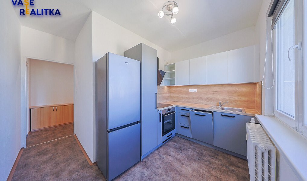 Pronájem bytu 2+1 53 m², Hranice – náhled fotky 2