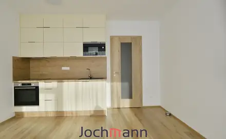 Pronájem bytu 1+kk 26 m², U Parku, Hluboká nad Vltavou, okres České Budějovice