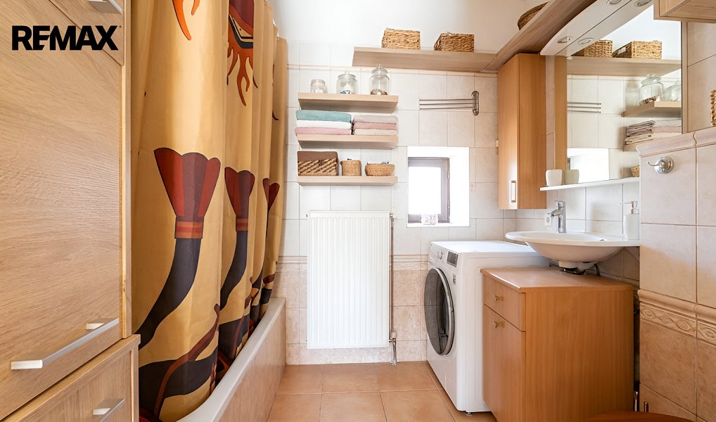 Prodej domu 165 m² s pozemkem 604 m², Lošany – náhled fotky 8