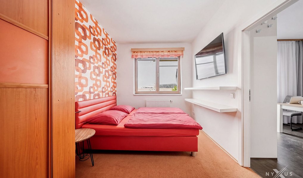 Prodej bytu 2+1 55 m², Praha – náhled fotky 13