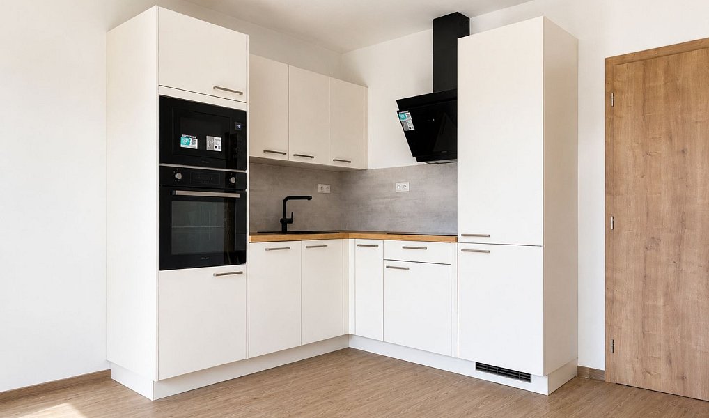 Pronájem bytu 2+kk 39 m², Praha – náhled fotky 3