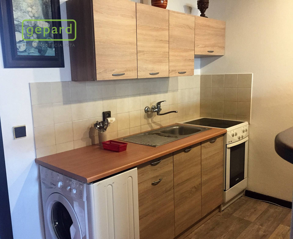 Pronájem bytu 2+kk 65 m² — photo 3