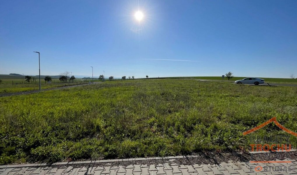 Prodej stavebního pozemku 1 024 m², Divec – náhled fotky 5