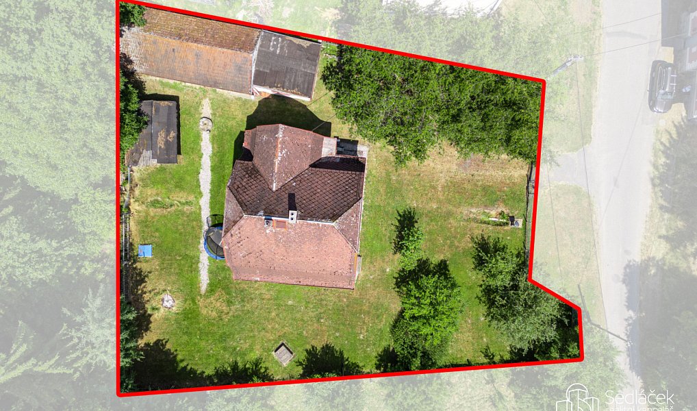 Prodej domu 194 m² s pozemkem 1 069 m², Lipová – náhled fotky 2
