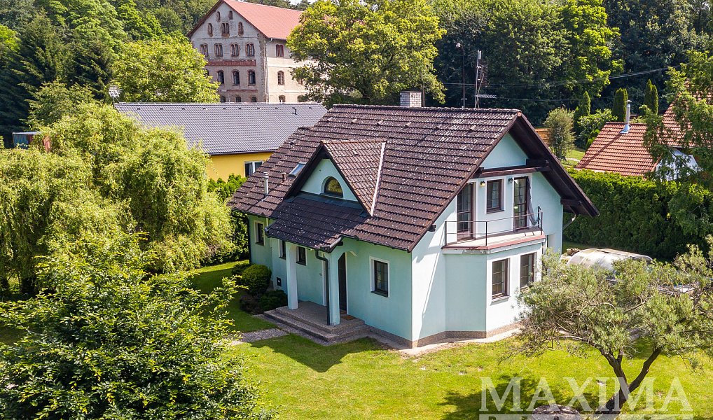 Prodej domu 152 m² s pozemkem 3 220 m², Sedlčany – náhled fotky 16
