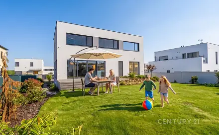 Pronájem domu 299 m² s pozemkem 735 m², U Řepory, Praha 5 - Stodůlky