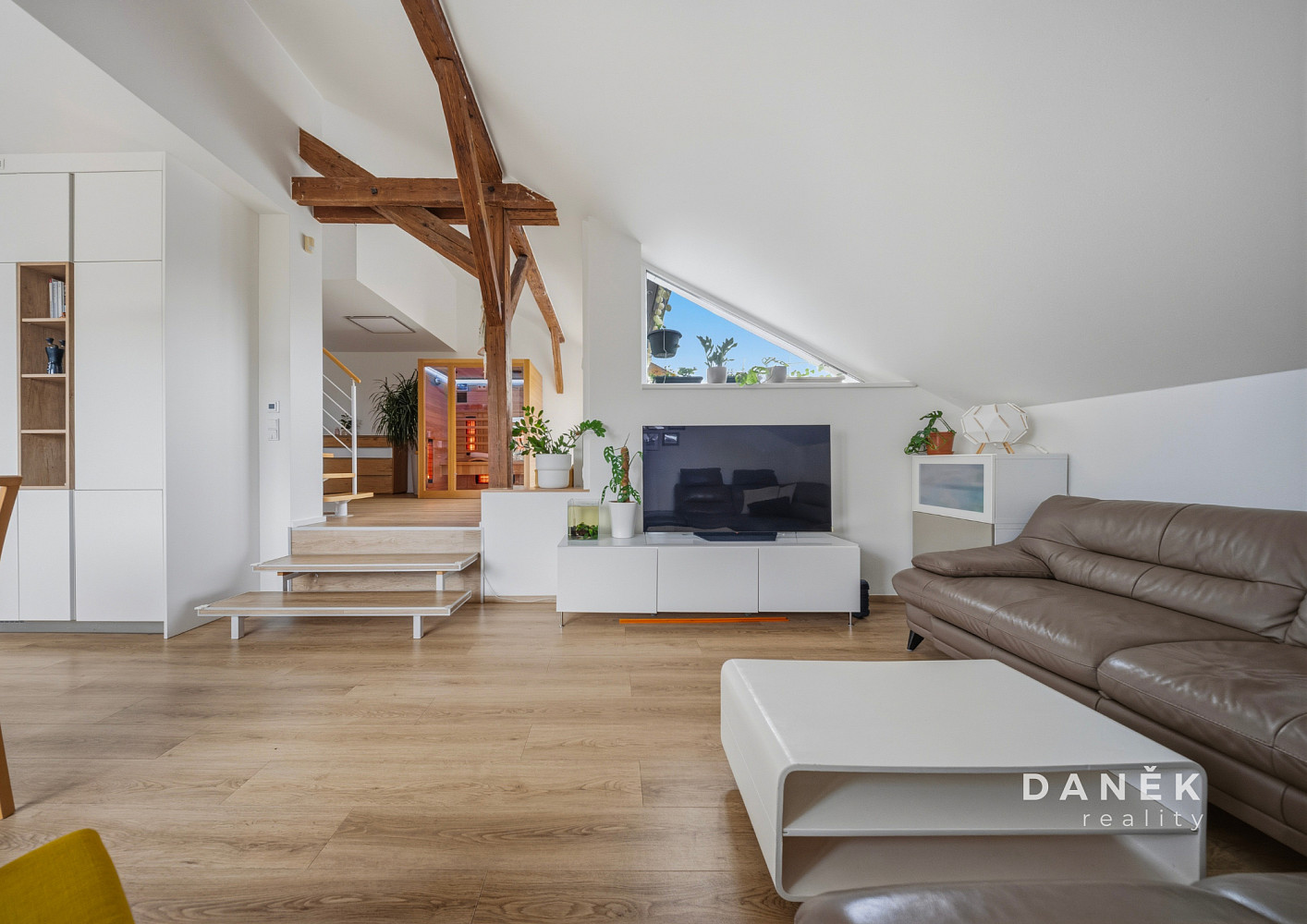 Prodej bytu 4+kk 155 m² – fotografie 2