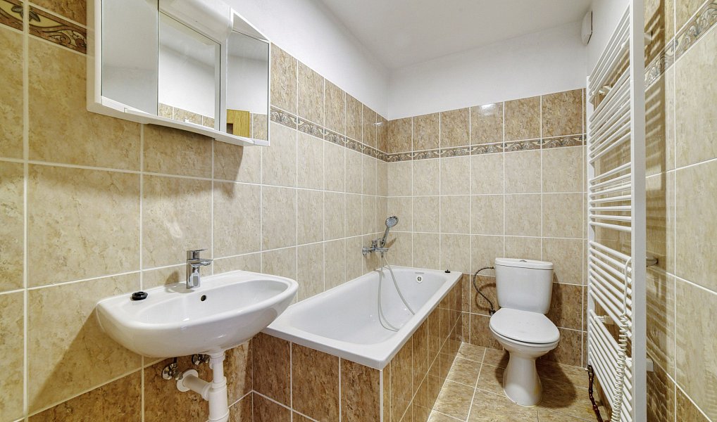 Prodej restaurace 899 m², Mariánské Lázně – náhled fotky 24