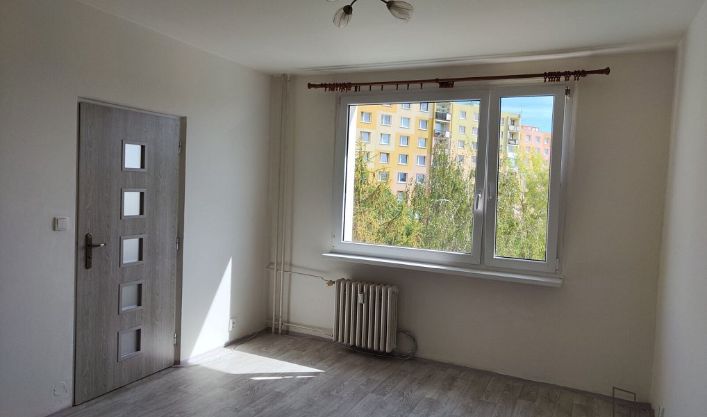 Pronájem bytu 1+1 36 m², Chomutov – náhled fotky 8