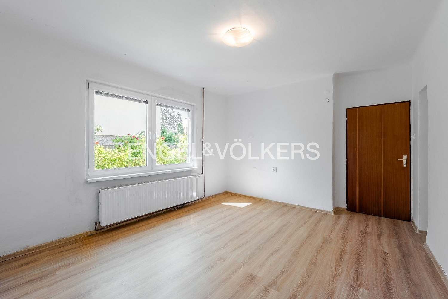 Pronájem kanceláře 60 m² – fotografie 5