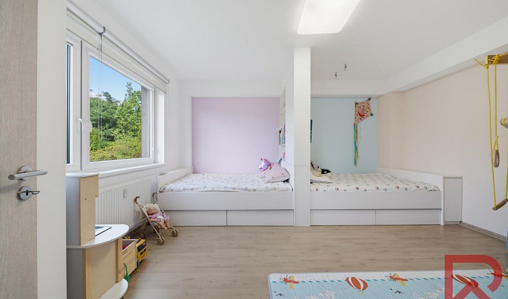 Prodej bytu 3+kk 94 m², Ostrov – náhled fotky 20